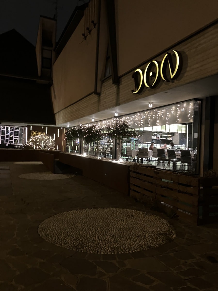 iPhone SE 2022 - Photo 1 iPhone SE 2022 - Photo 1