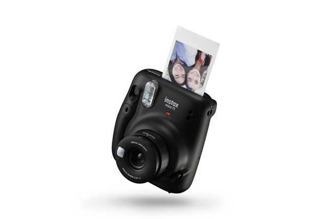 FUJIFILM Instax: spring with instant cameras