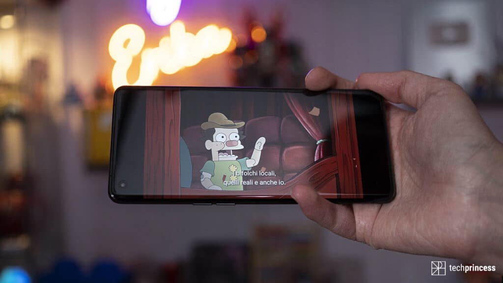 Oppo Find X5 display review