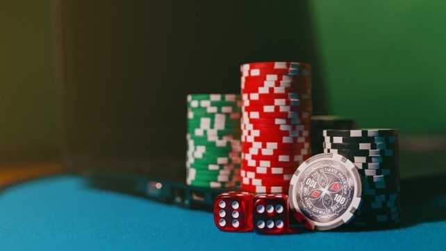 Why is the game of roulette so popular?  How it was born and how it spread