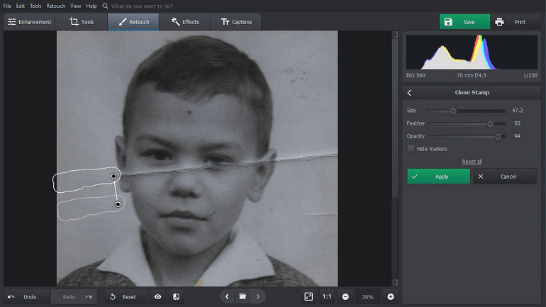 Restoring old photos: 3 steps to recover family photos