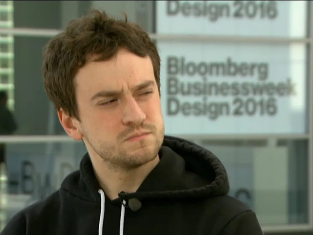 Twitter Hires Hacker George Geohot Hotz And Stops Layoffs