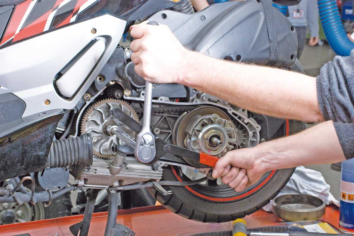 Scooter variator: how it works and how it affects performance