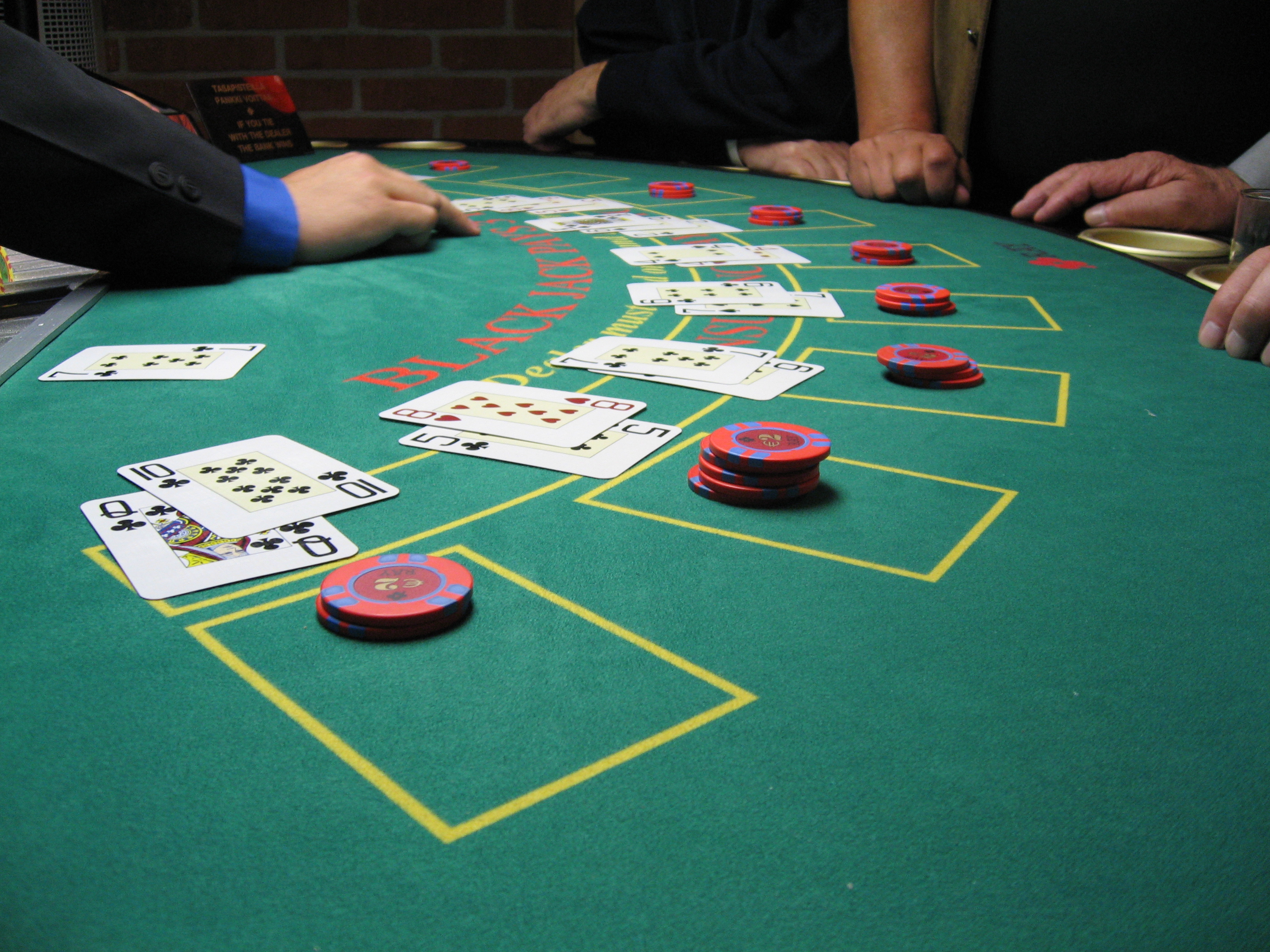 Casino games at 1bet: roulette, blackjack, slot machines