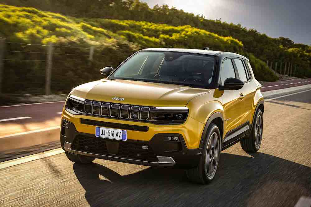Jeep accelerates with Avenger, the electric car with a thousand sounds soars sales, source official website