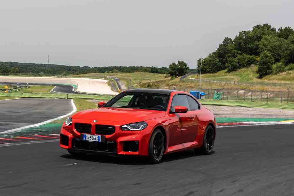 BMW M2, the super sports car returns more powerful, press office source