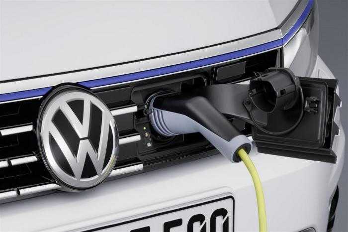 Hybrid cars and plug-in hybrid cars: advantages, differences and choice for sustainable driving