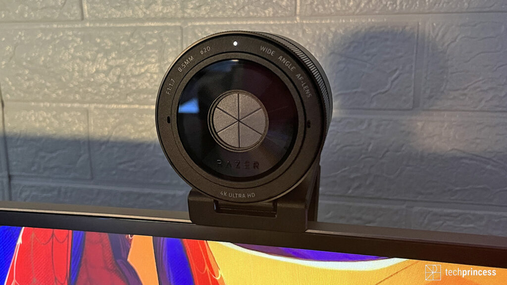 Razer Kiyo Pro Ultra Review: Fantastic Webcam, Frustrating Software