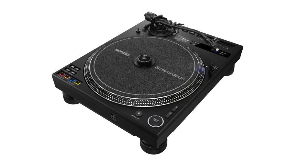 Pioneer PLX CRSS12 turntable 1