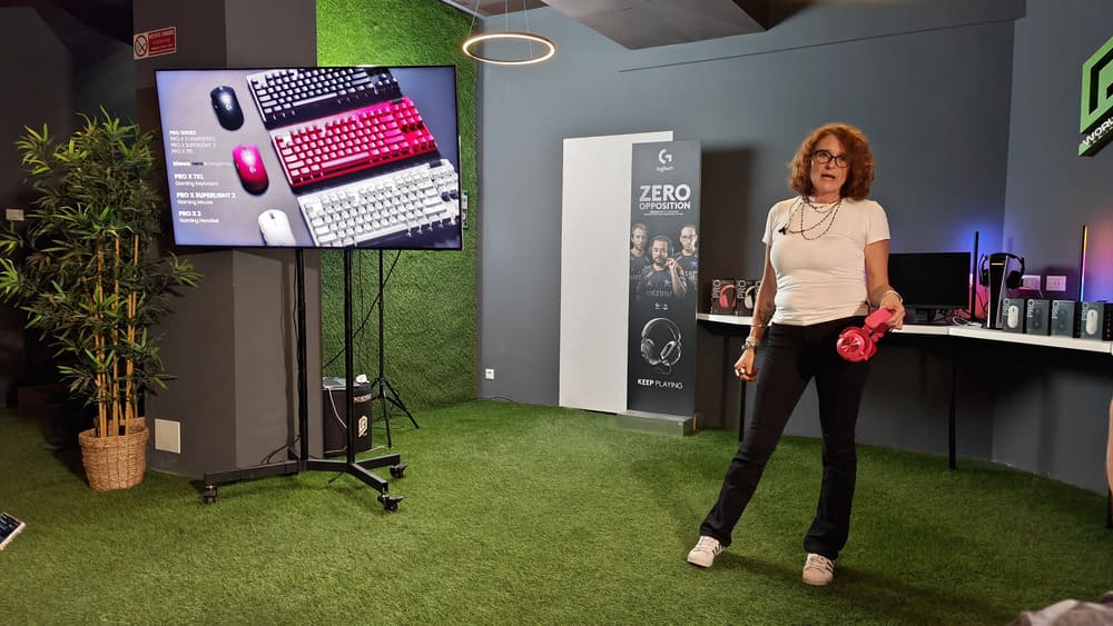 Logitech Pro presentation