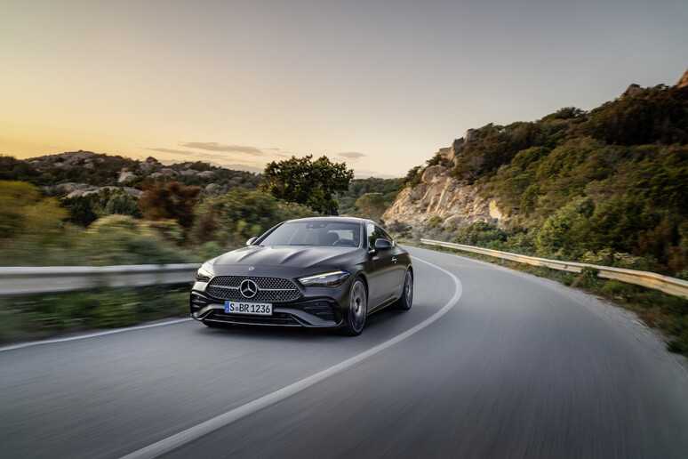 Mercedes-Benz Cle coupé: a concentration of elegance and power!