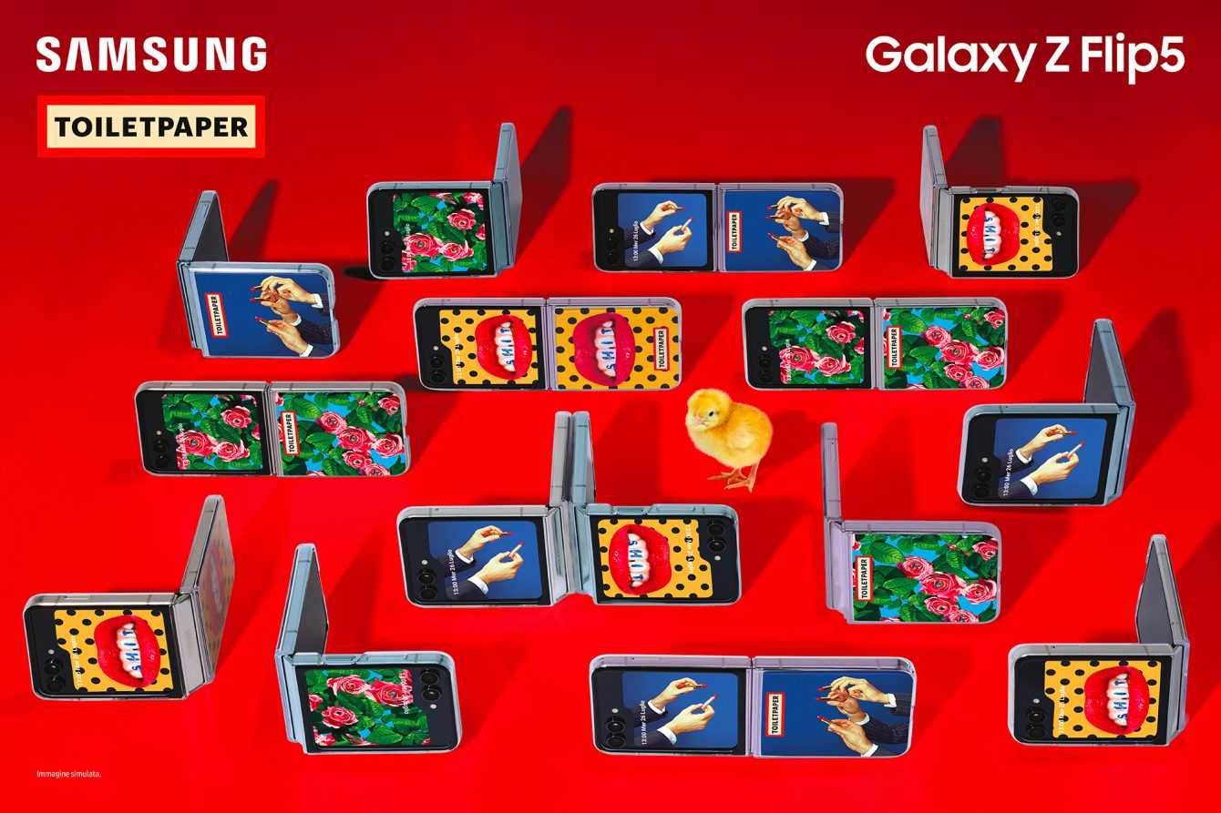 Samsung Galaxy Z Flip5: with TOILETPAPER customization