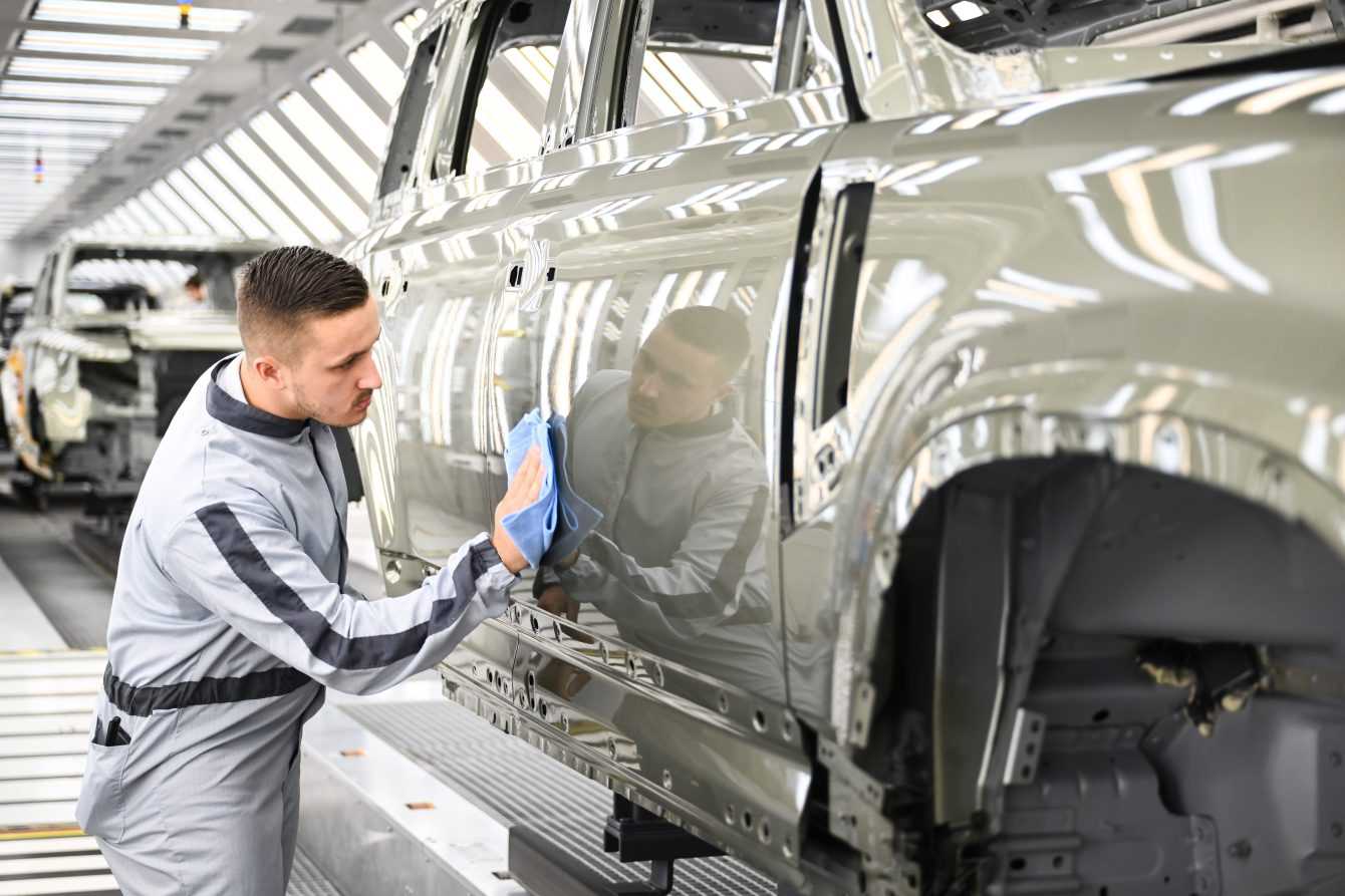 Jaguar Land Rover: the future is the Nitra plant