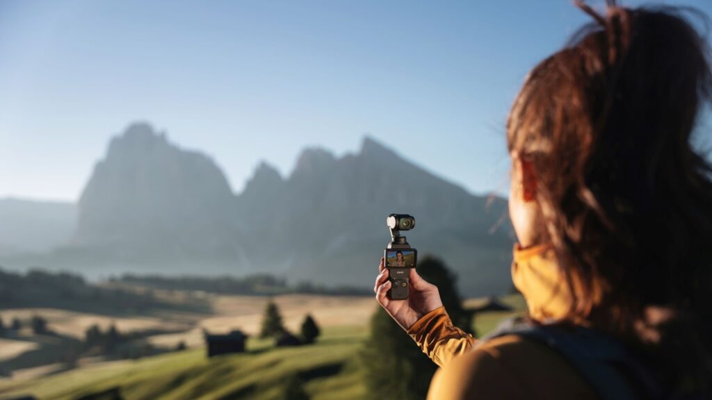 DJI announces Osmo Pocket 3 min pocket camera