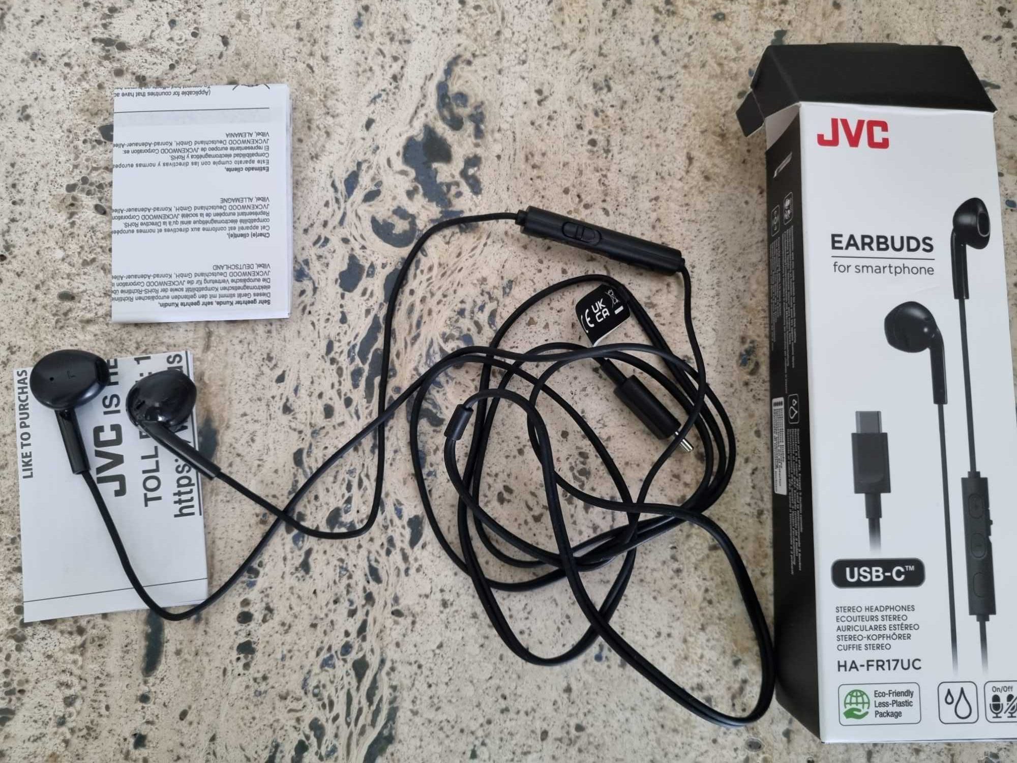 JVC HA-FR17UC earphones review: excellent quality at the right price!