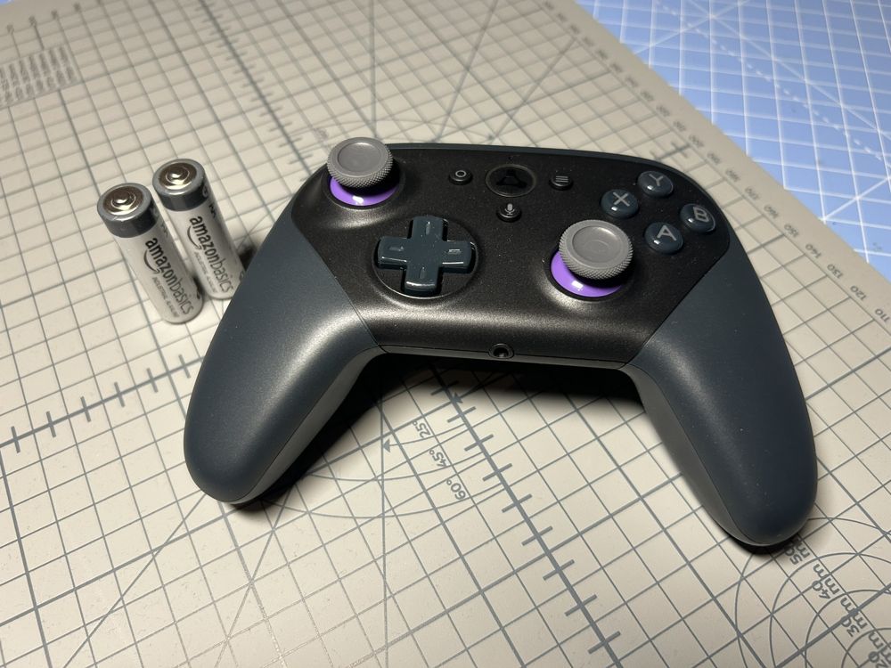 luna controller batteries