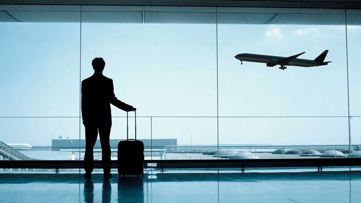 How to save on airline flights: tips and tricks