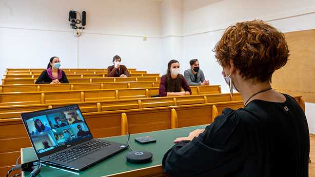 Logitech: collaboration with the University of Trieste for the DaD