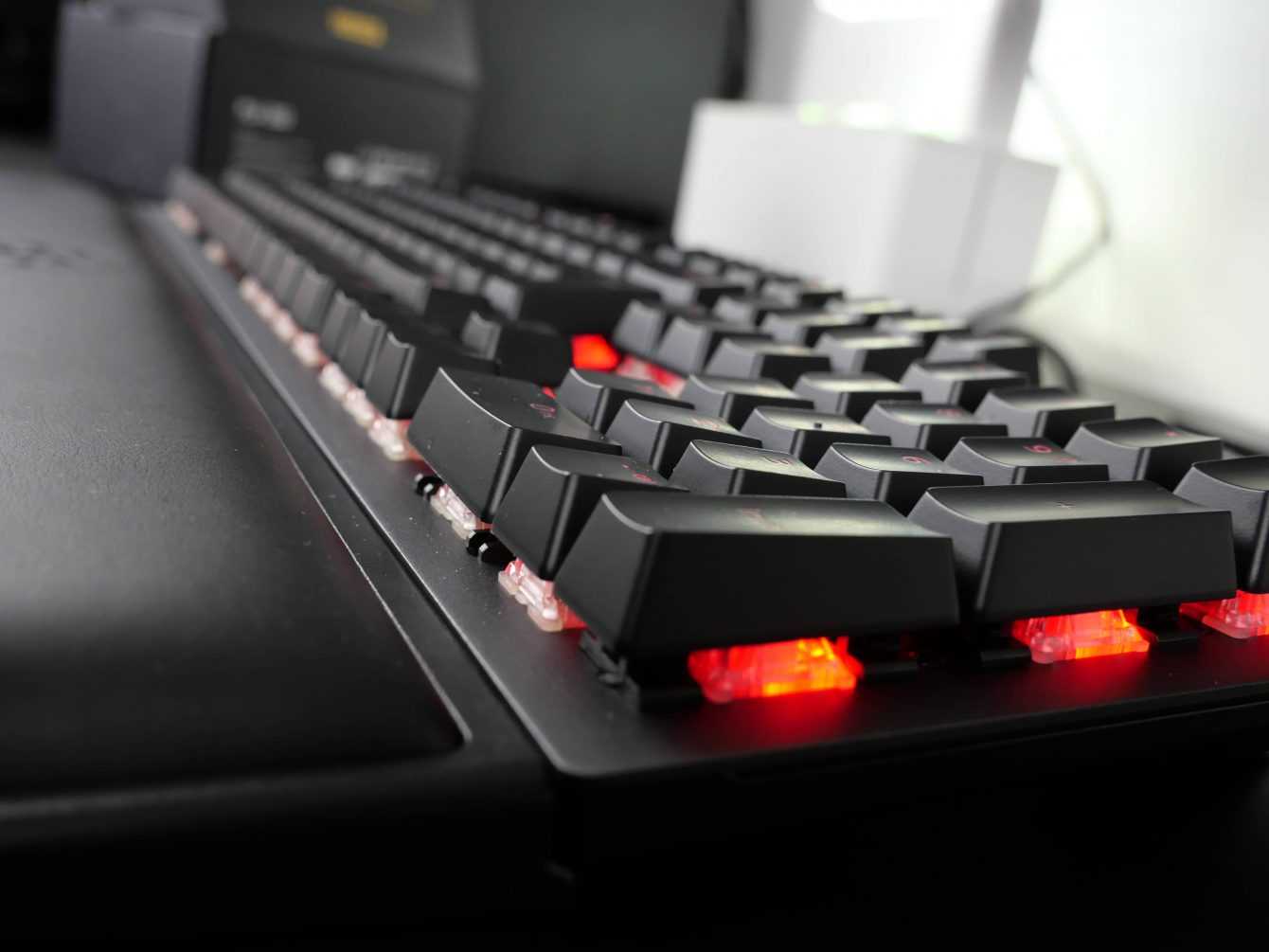 XPG SUMMONER review: the keyboard you don't expect