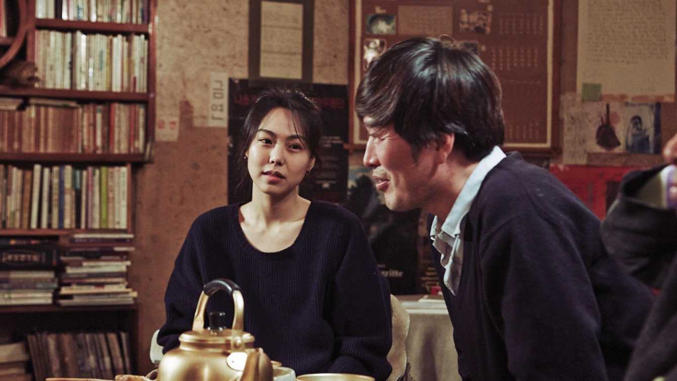 Right now, wrong then, di Hong Sang-soo | In the mood for East