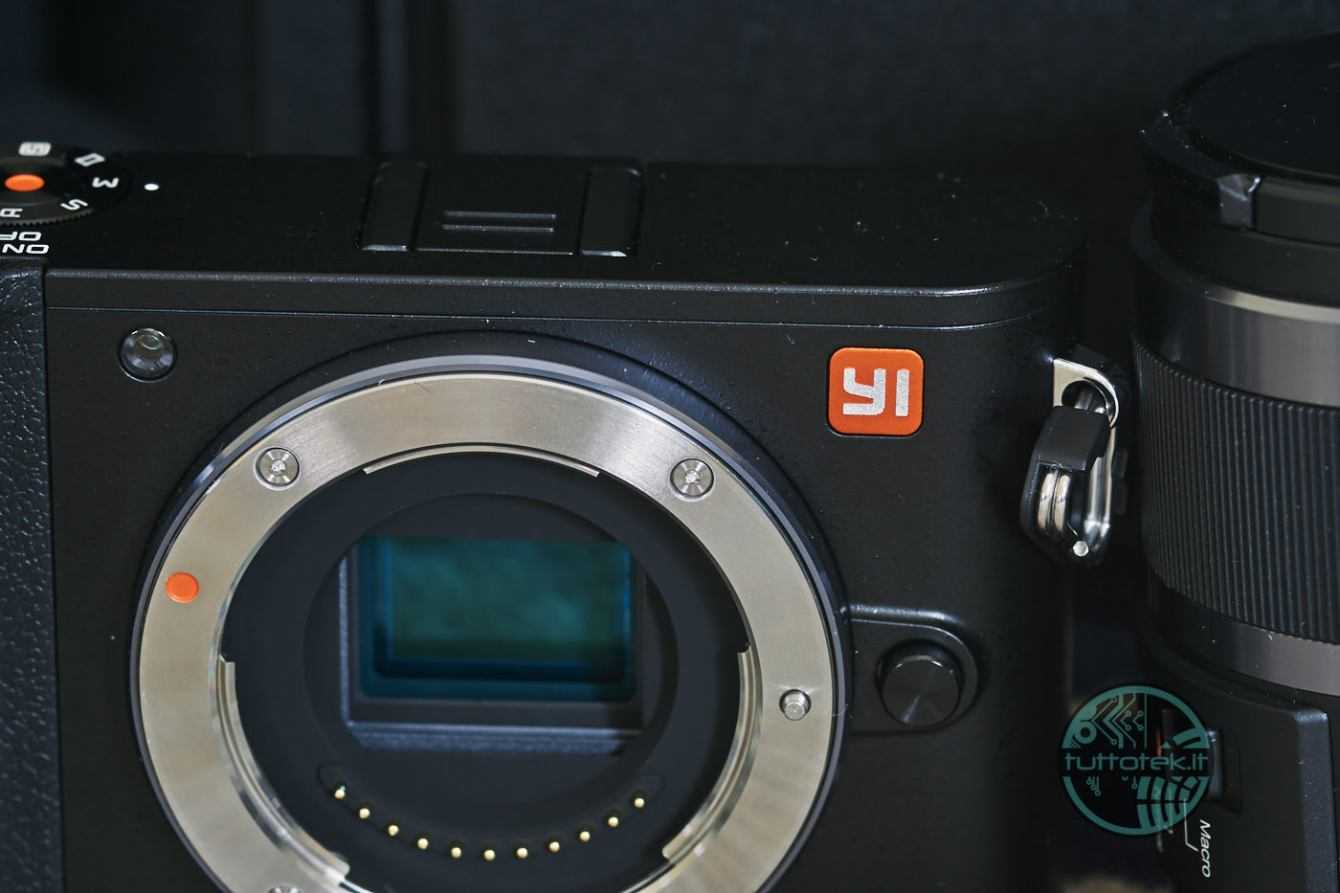 YI M1 review: the small mirrorless that amazes