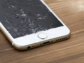 Repair iPhone: screen, touchscreen and back up
