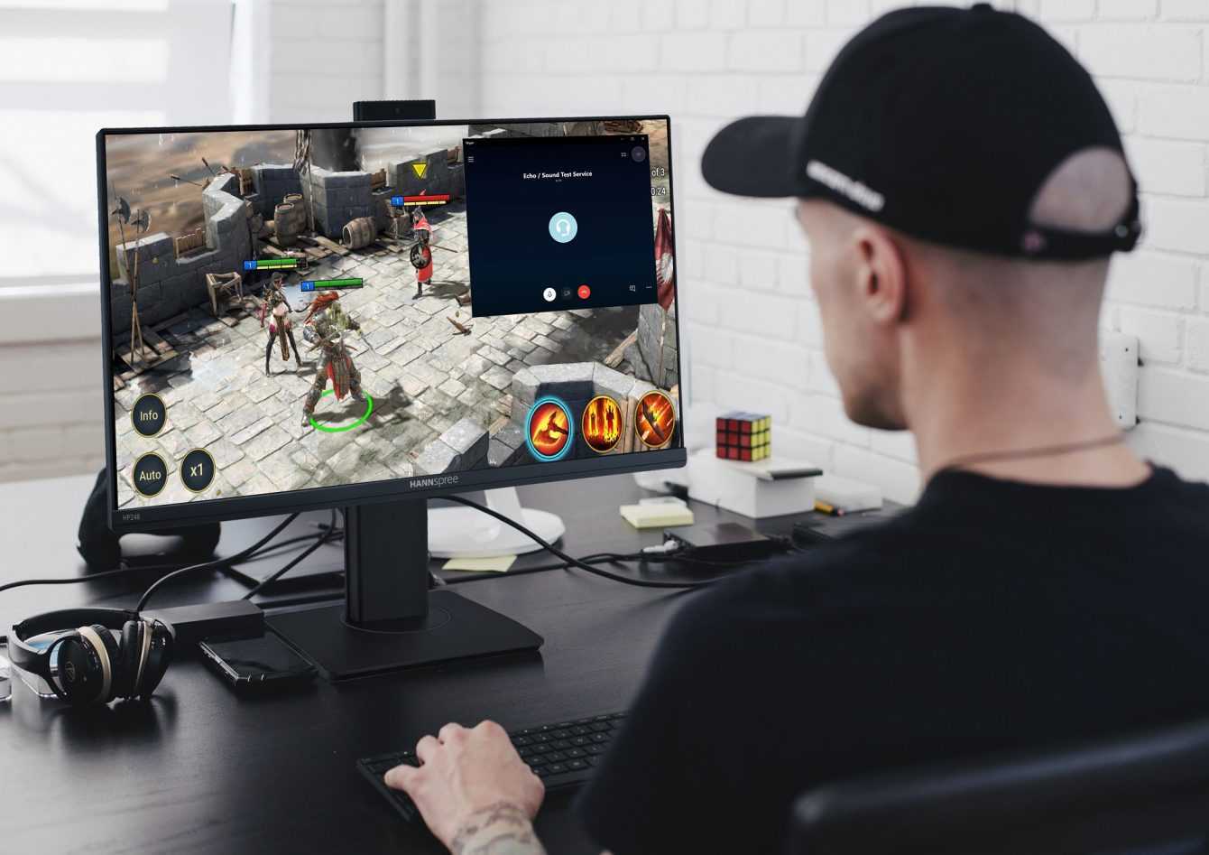 HANNspree announces new monitors with pop-up camera