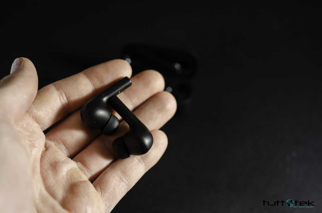 Review Aukey Bluetooth TWS EP-T21S headphones: unpretentious