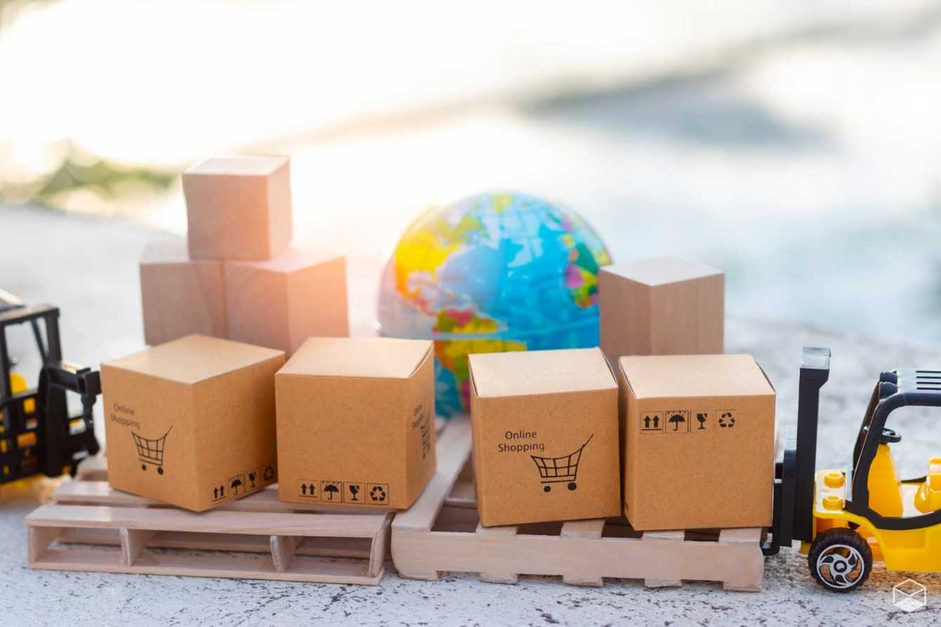 How to do international tracking of an online order