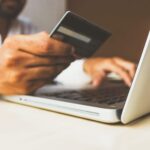 Come risparmiare con gli acquisti online: una breve guida thumbnail