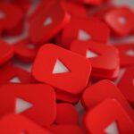 YouTube migliora i risultati di ricerca rendendoli più visivi e in lingua straniera thumbnail