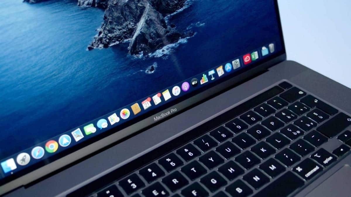 Apple: MacBook Pro 14 e 16 avranno le stesse prestazioni? thumbnail