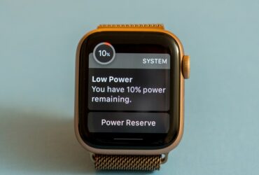 Apple Watch Series 6: scorte quasi esaurite per la versione Titanium thumbnail