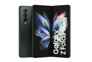 Samsung Galaxy Z Fold 3: tra le novità c'è una nuova tecnologia OLED thumbnail