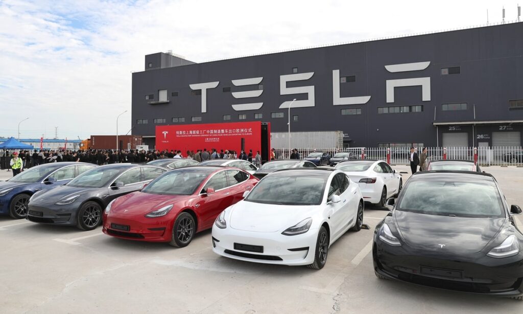 Tesla records sales in 2021 electric cars