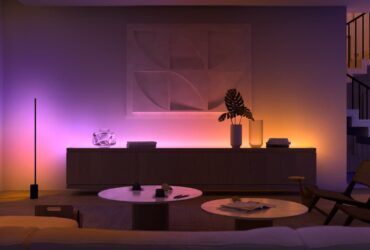 I nuovi prodotti di Philips Hue fondono insieme luce, colori e suoni thumbnail
