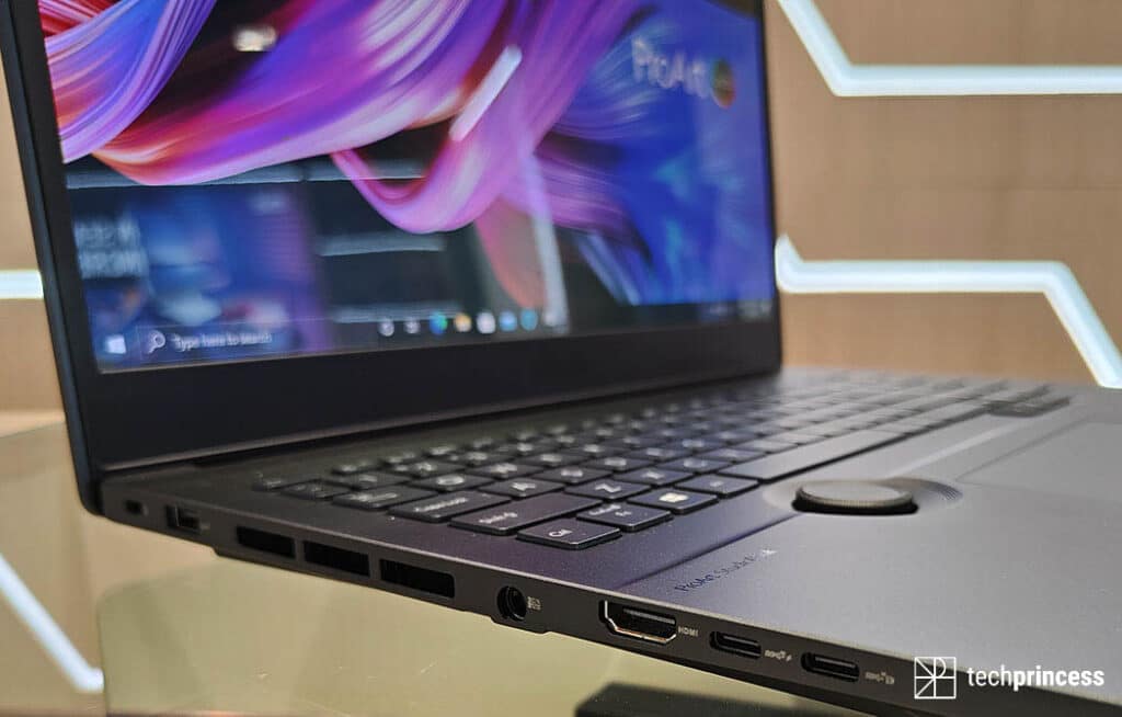 ASUS ProArt Studiobook 16/Pro 16 ingressi