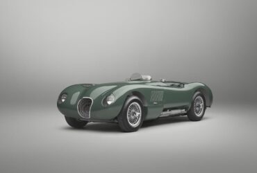 Jaguar C-Type Continuation, la mitica vincitrice della 24 Ore di Le Mans rinasce 70 anni dopo thumbnail