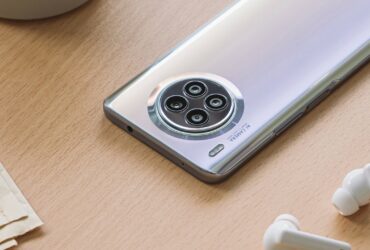 Huawei nova 8i, le caratteristiche del nuovo smartphone dotato di quadrupla fotocamera thumbnail