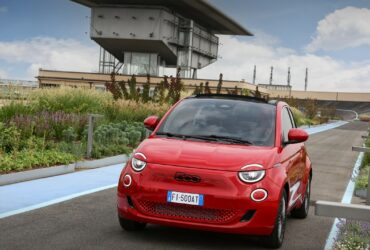 FIAT (500)RED, la famiglia 500 si tinge di rosso come gli iPhone thumbnail