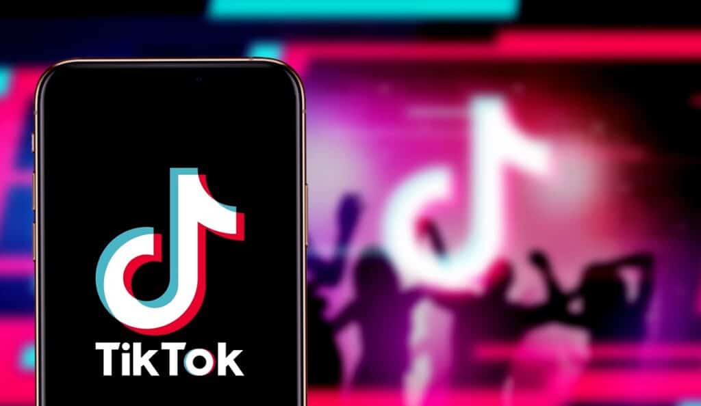 TikTok augmented reality