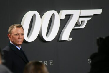 Gli smartphone Nokia  e James Bond protagonisti del film No Time To Die thumbnail