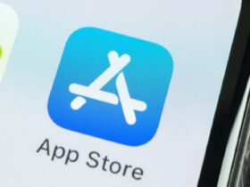 Apple permette di votare sull'App Store anche le app preinstallate thumbnail