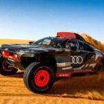 Audi presenta la RS Q e-tron che sfiderà le dune della Dakar 2022 thumbnail