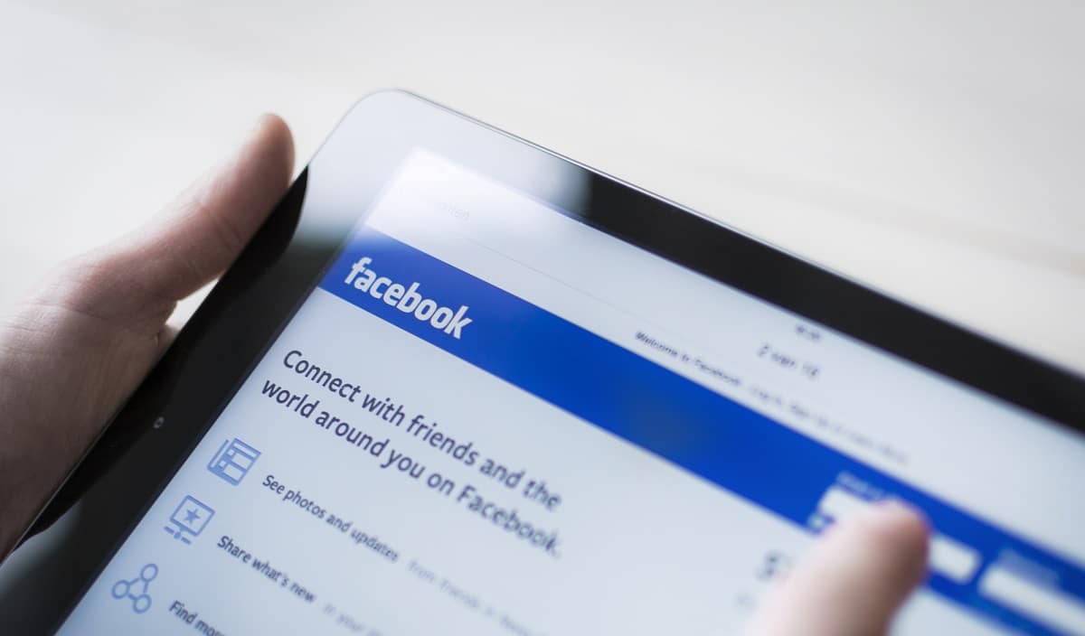 Facebook evidenzia i risultati della lotta all'incitamento all'odio thumbnail