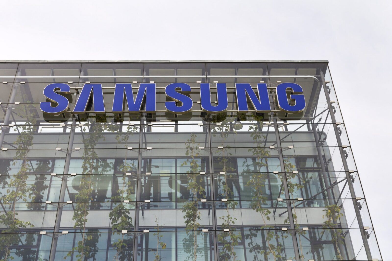 Samsung celebra 30 anni in Italia e strizza l'occhio al 6G thumbnail