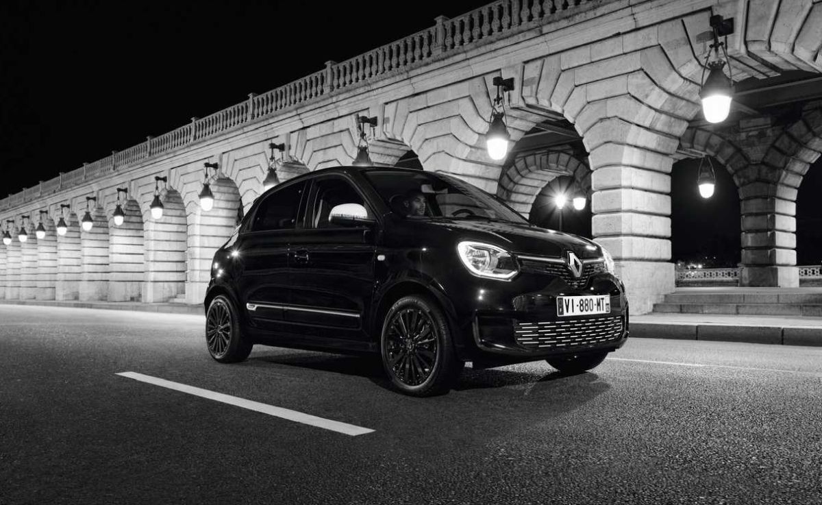 Urban Night, Renault svela l'anima urbana della sua Twingo thumbnail