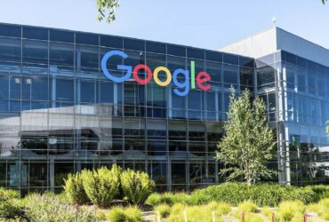 La società madre di Google raggiunge una valutazione di 2 trilioni di dollari thumbnail