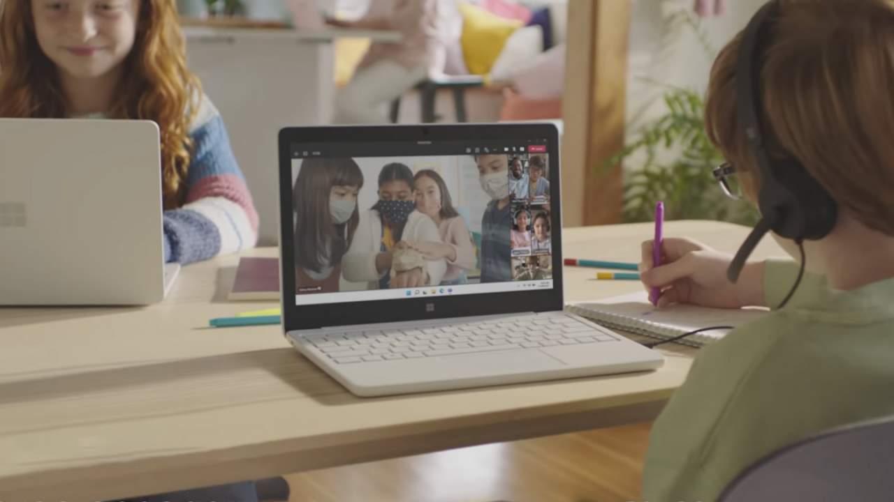 Surface Laptop SE, il computer Microsoft per le scuole thumbnail