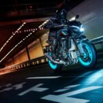 Yamaha rinnova la MT-10 e per il 2022 la rende più forte e aggressiva thumbnail